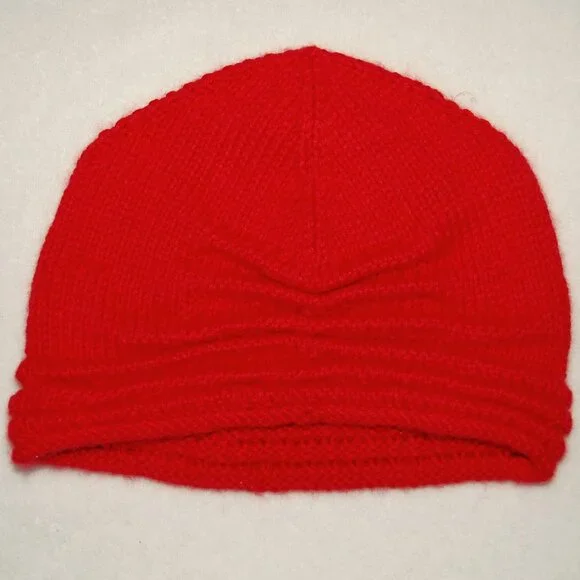 NEW Handmade Bright Red Cap, Women Size OS - Picture 9 of 12